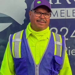 Crew Member (Manuel)